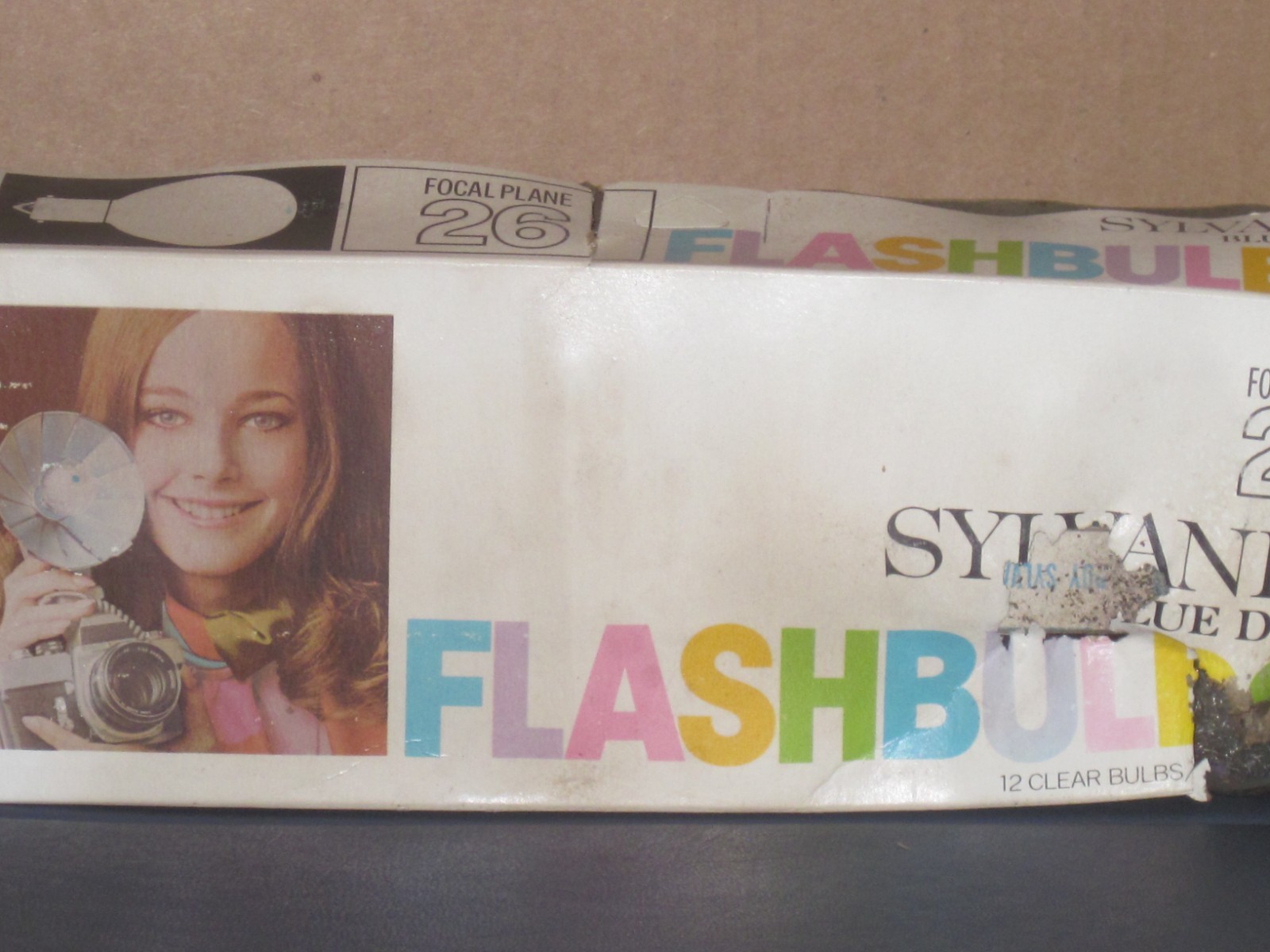 Vintage Sylvania Blue Dot FP 26 Flashbulbs 12 Unused Original Box