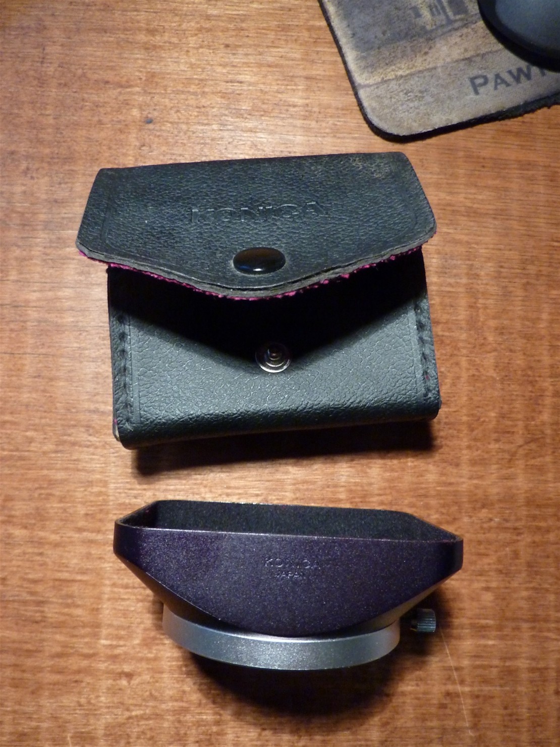 Konica Hexanon 24mm 28mm Metal Lens Hood Shade Plus Case