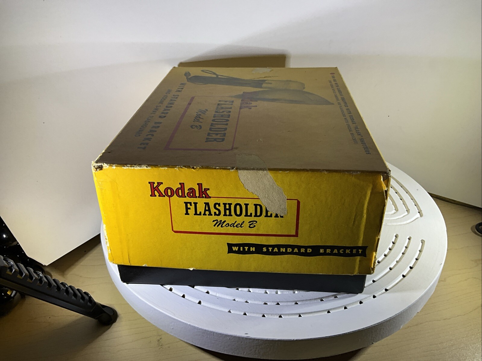 Kodak Flashholder Model B With Standard Bracket And Kodak 2-way Flashguard