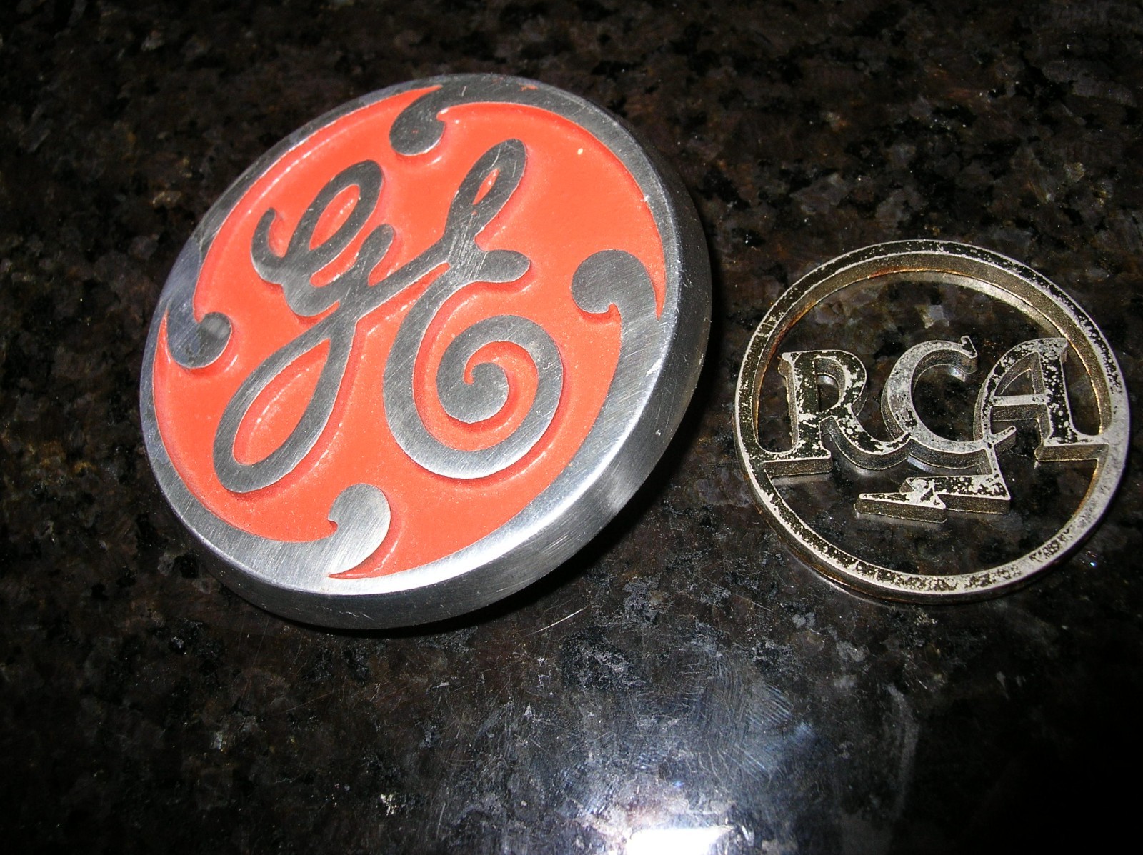 GE and RCA Broadcast Logos Metal Script Glue on Screw on Castings