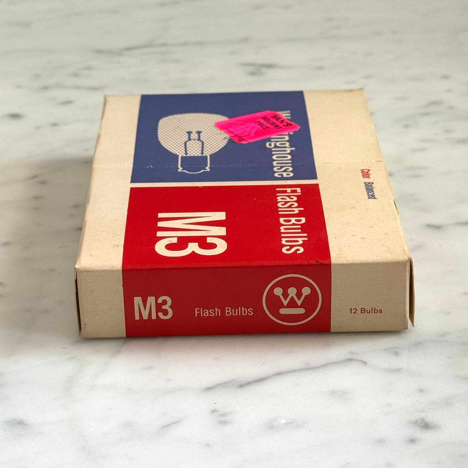 Vintage Westinghouse M3 Flash Bulbs – 12ct Original Box – Color Balanced NOS