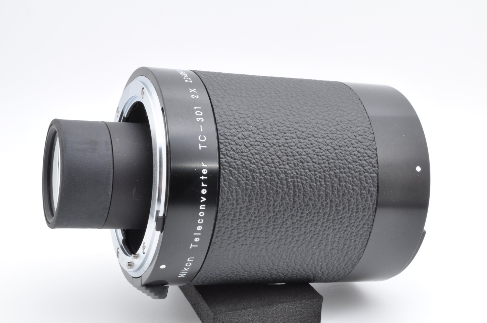 [Excellent] Nikon TC-301 2x Teleconverter with Caps From JAPAN #224098