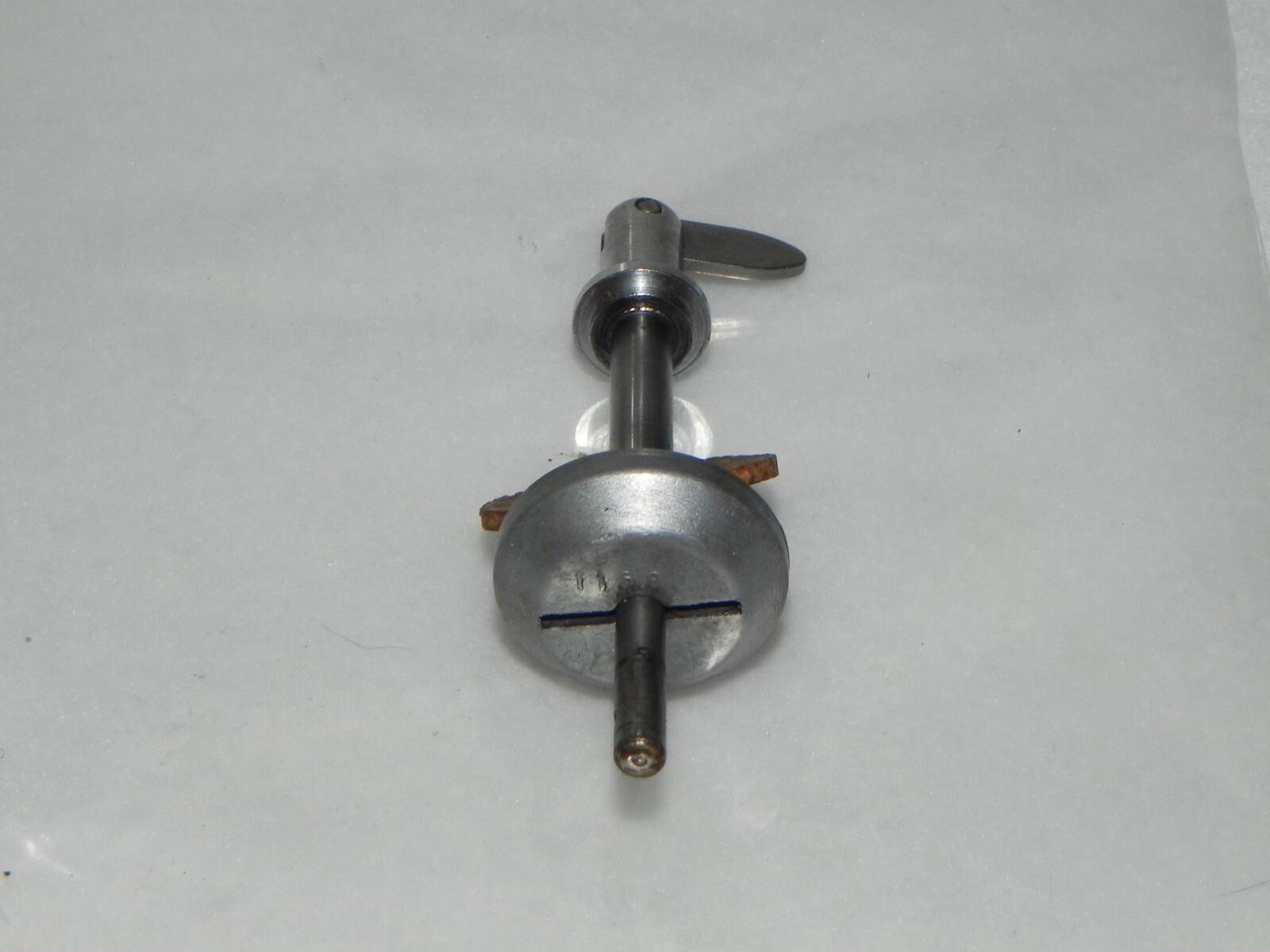 Ampro Futurist 8 Projector Parts: Lever & connecting parts