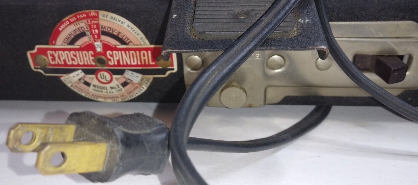 lighting-Acme-Lite-mov-e-lite-electric-exposure spindial-two lights-60s vintage-