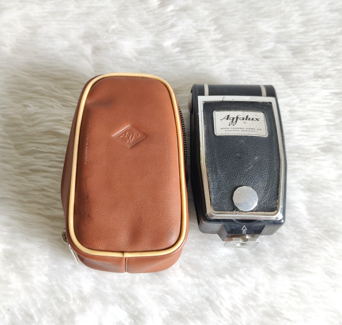 Vintage Agfalux AGFA Camera Werk AG Pocket Flash Germany w/ Original Case PLA249