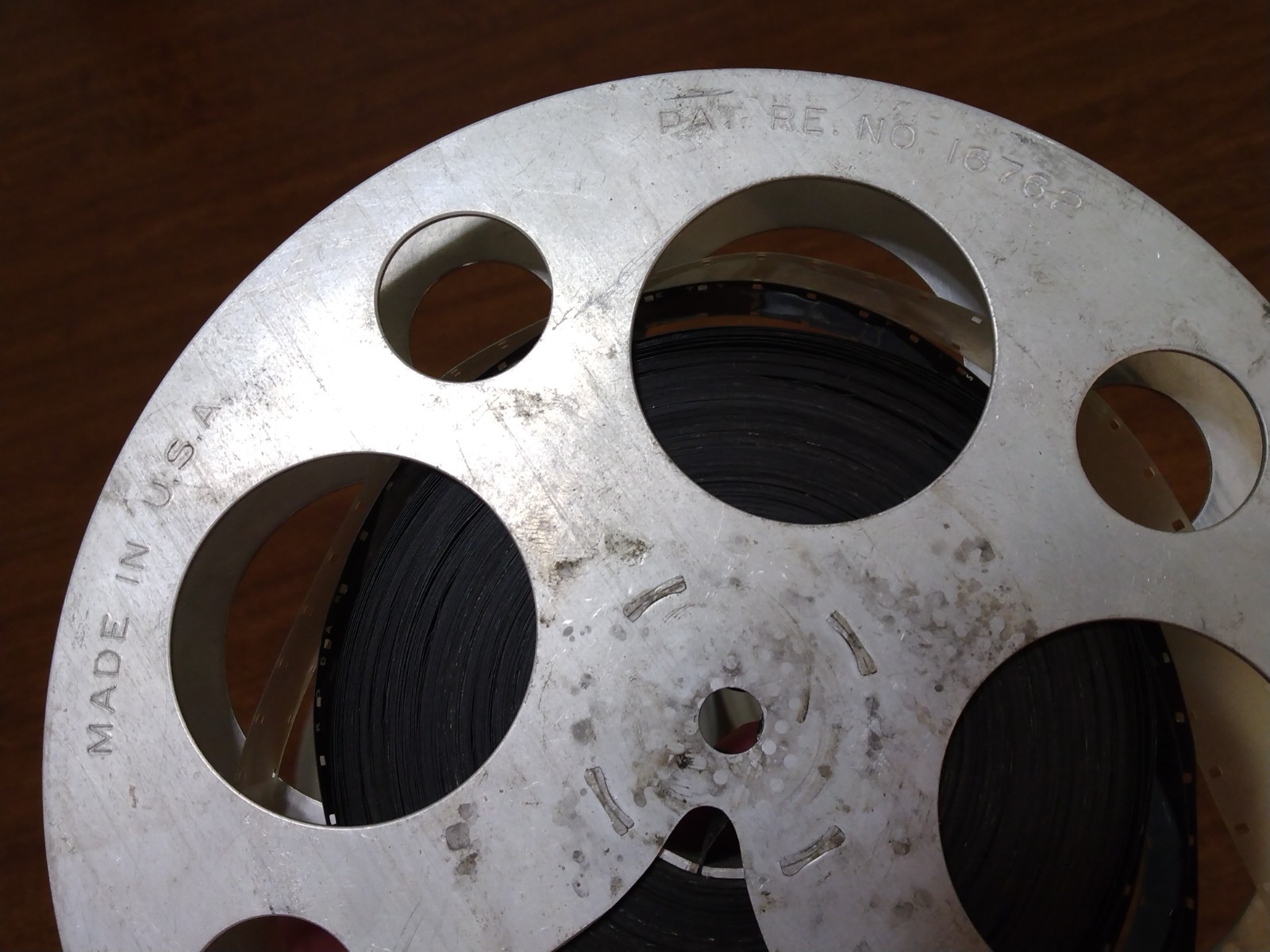 Vintage DeVry Metal Motion Picture Film Reel & Case Chicago USA