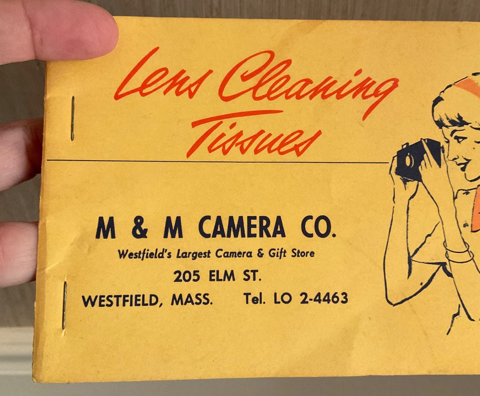 Vintage Lens Cleaning Tissues book Lensclean Inc. Westfield, Mass M & M Camera
