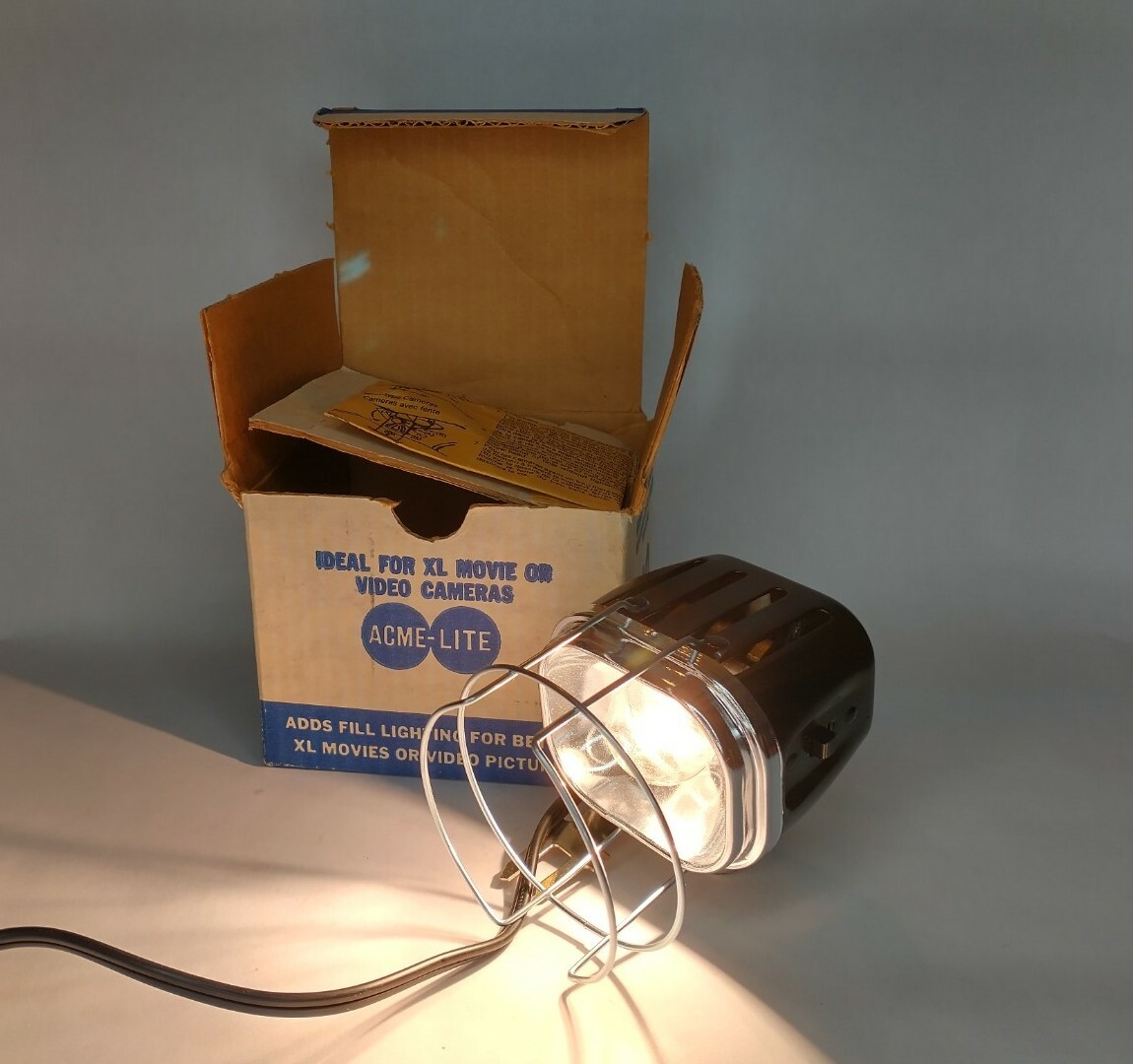 Acme Light Model No. 800 XL Lite Fill Lighting For Video Cameras