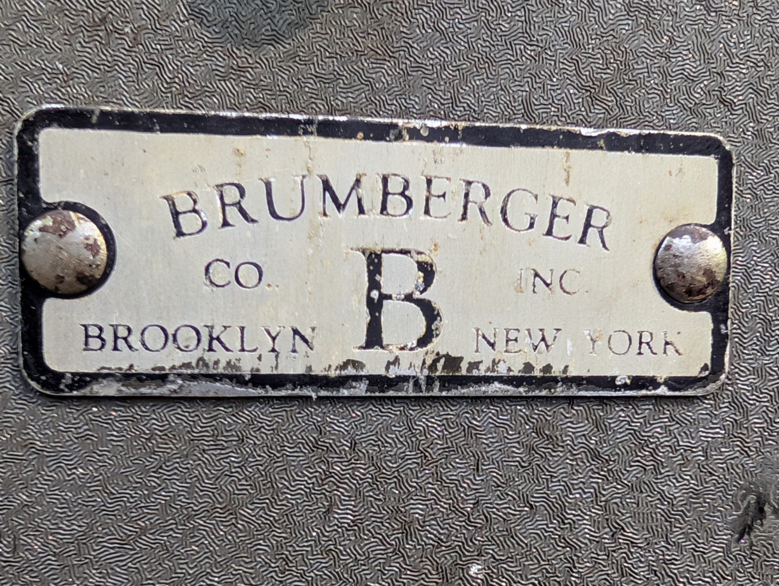 Brumberger Film Reel Storage Case 8mm Metal Movie Box VTG 1940 /50 w Kodak Guide
