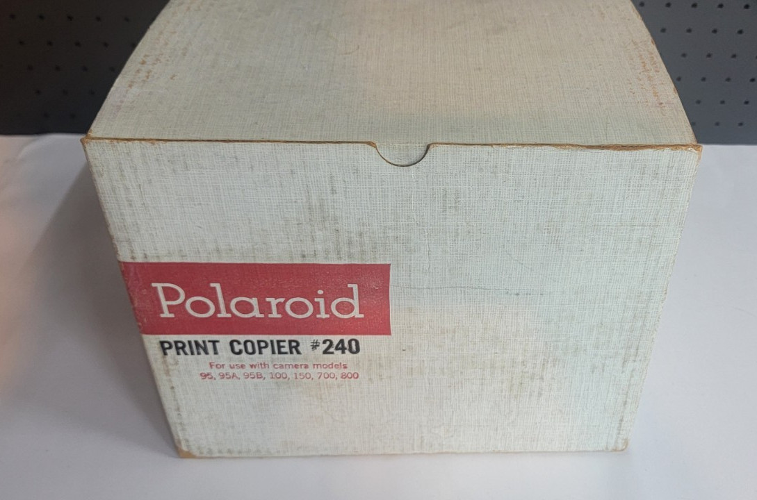POLAROID–MODEL 240–PRINT COPIER–TYPE 40 SERIES FILM
