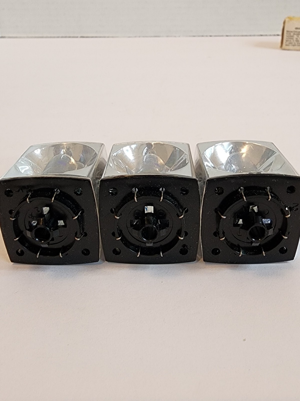 Vintage- Sylvania Blue Dot Flash Cubes- 3 Pack – 12 Flashes, Three Flashcubes