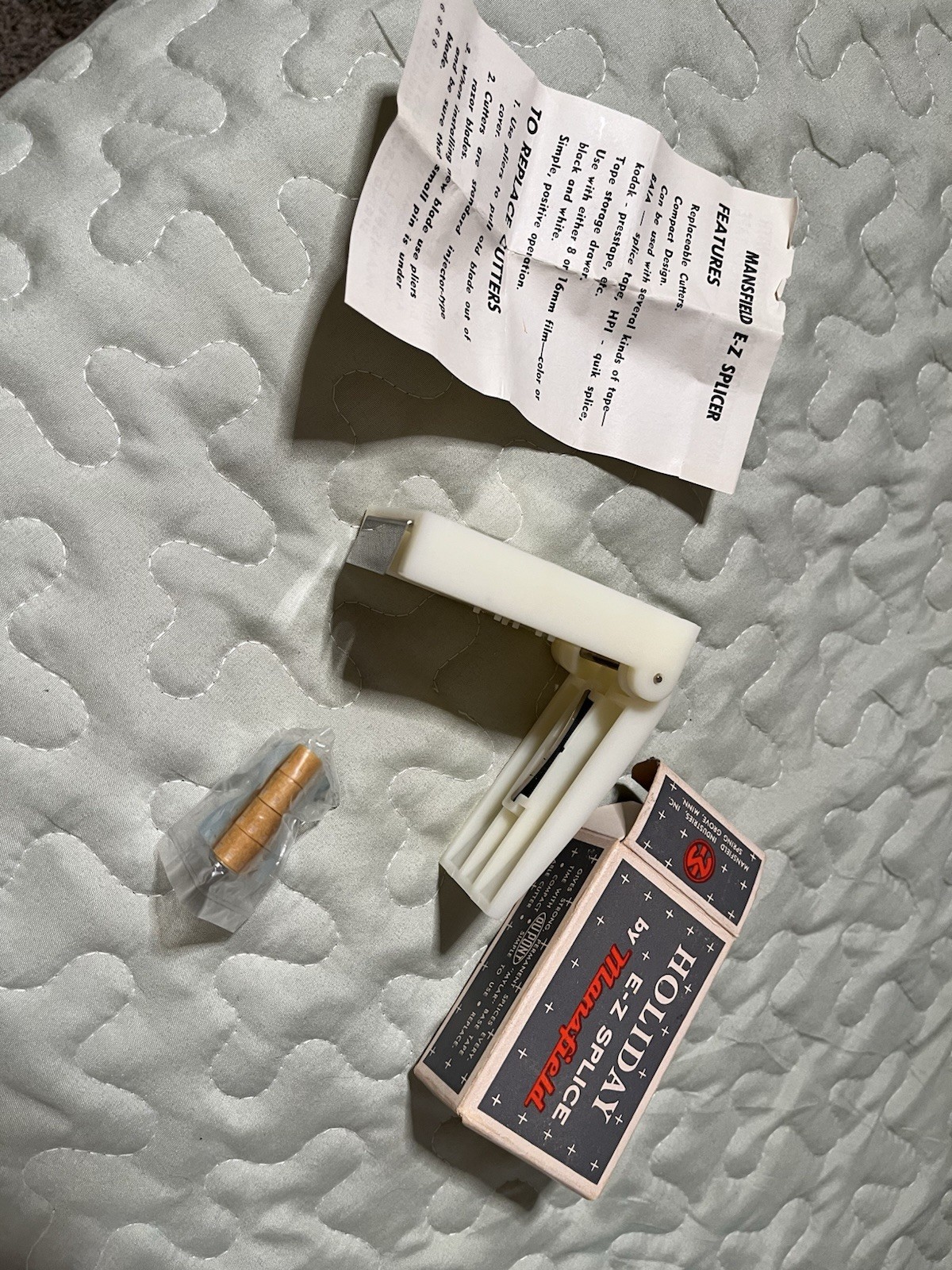 Vintage Holiday E-Z Splice by Mansfield 8mm Film Cutter & 40 Kodak Presstapes