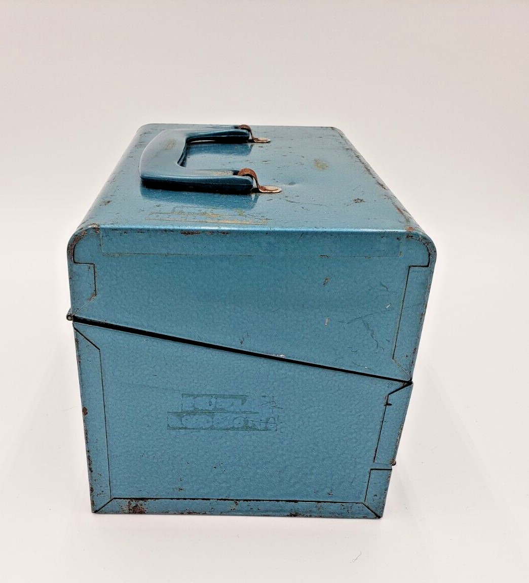 Logan De Luxe 5 Inch Movie 12 Reel Chest Metal Storage Box Carry Tote
