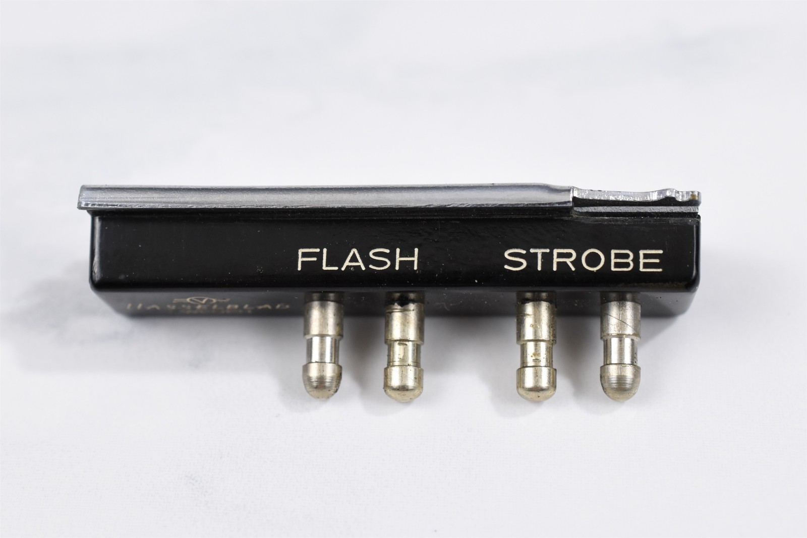 Hasselblad Sweden Flash/Strobe 4-Pin Terminal Adapter w/ Box, V-System