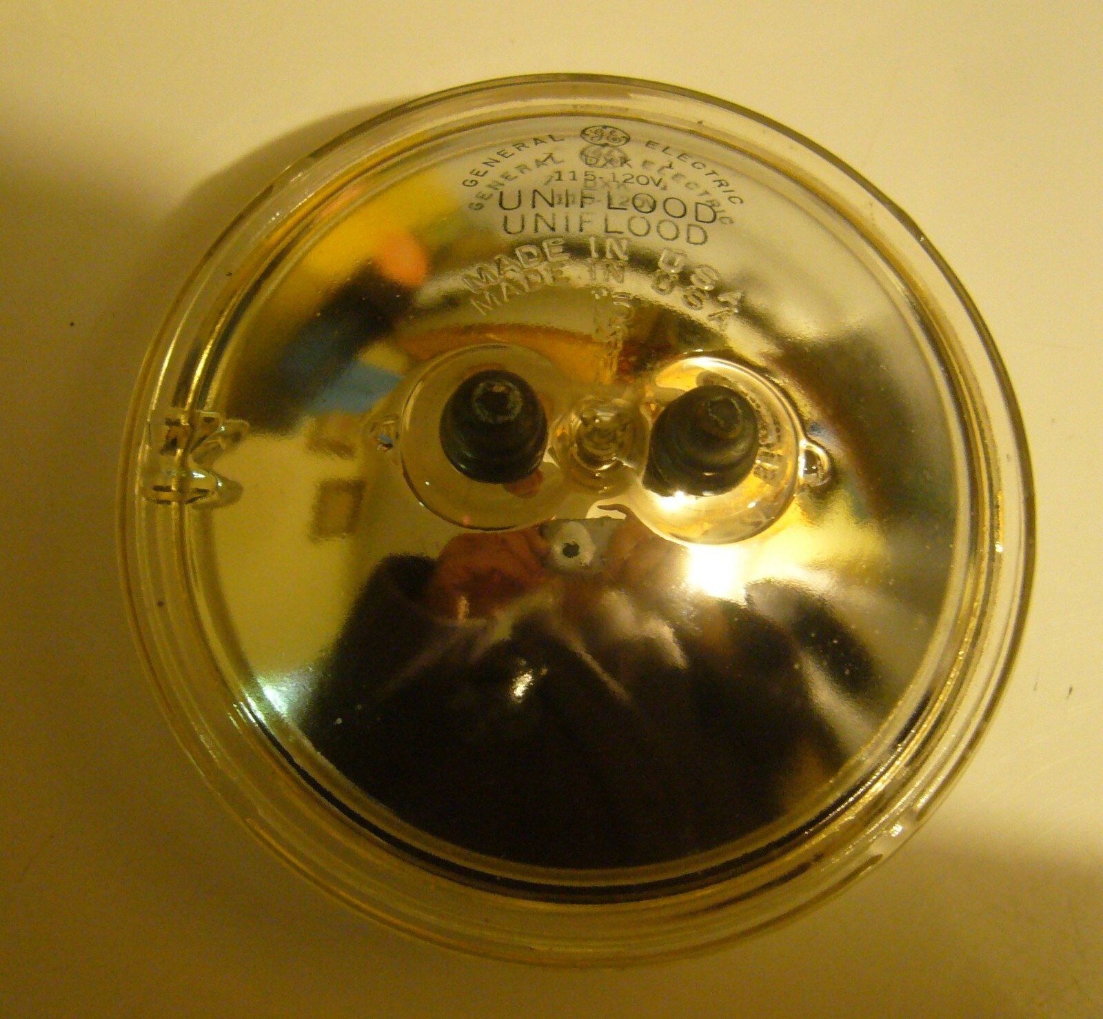 Vintage GE DXK 115-120V Uniflood Sealed Beam Home Movie Lamp