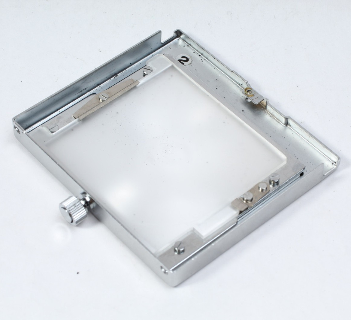 MAMIYA FOCUSING SCREEN & HOLDER FOR C SERIES TLR CAMERAS C22 C33 C220 C330