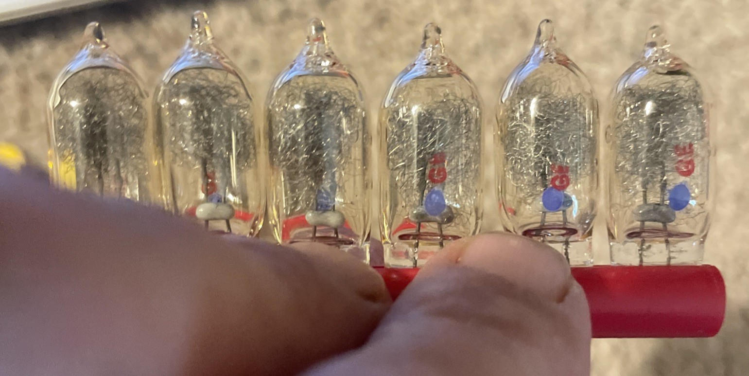 9 Vintage GE AG1 Flashbulbs – New in Original Packaging