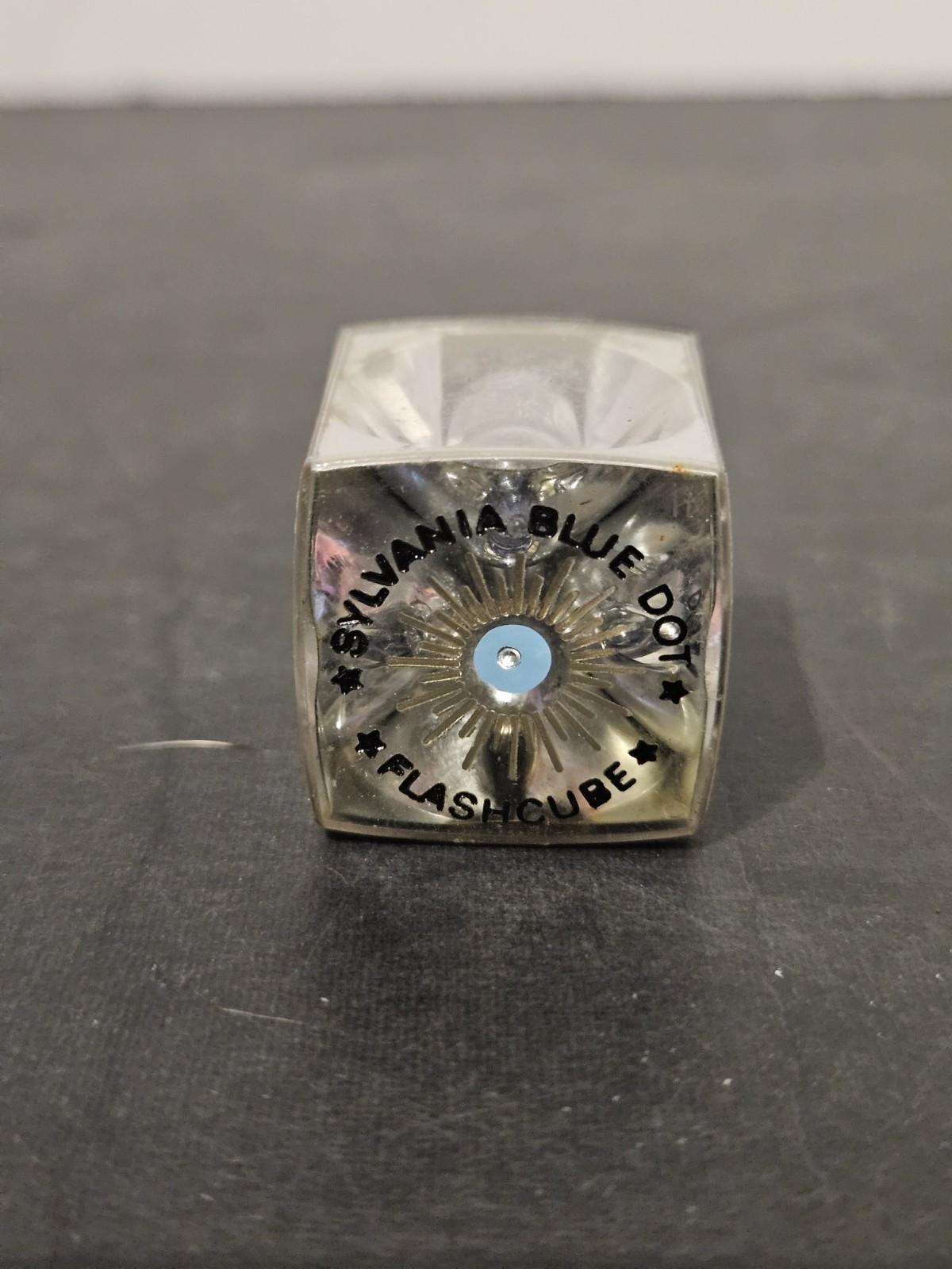 Sylvania Blue Dot Flash Cube