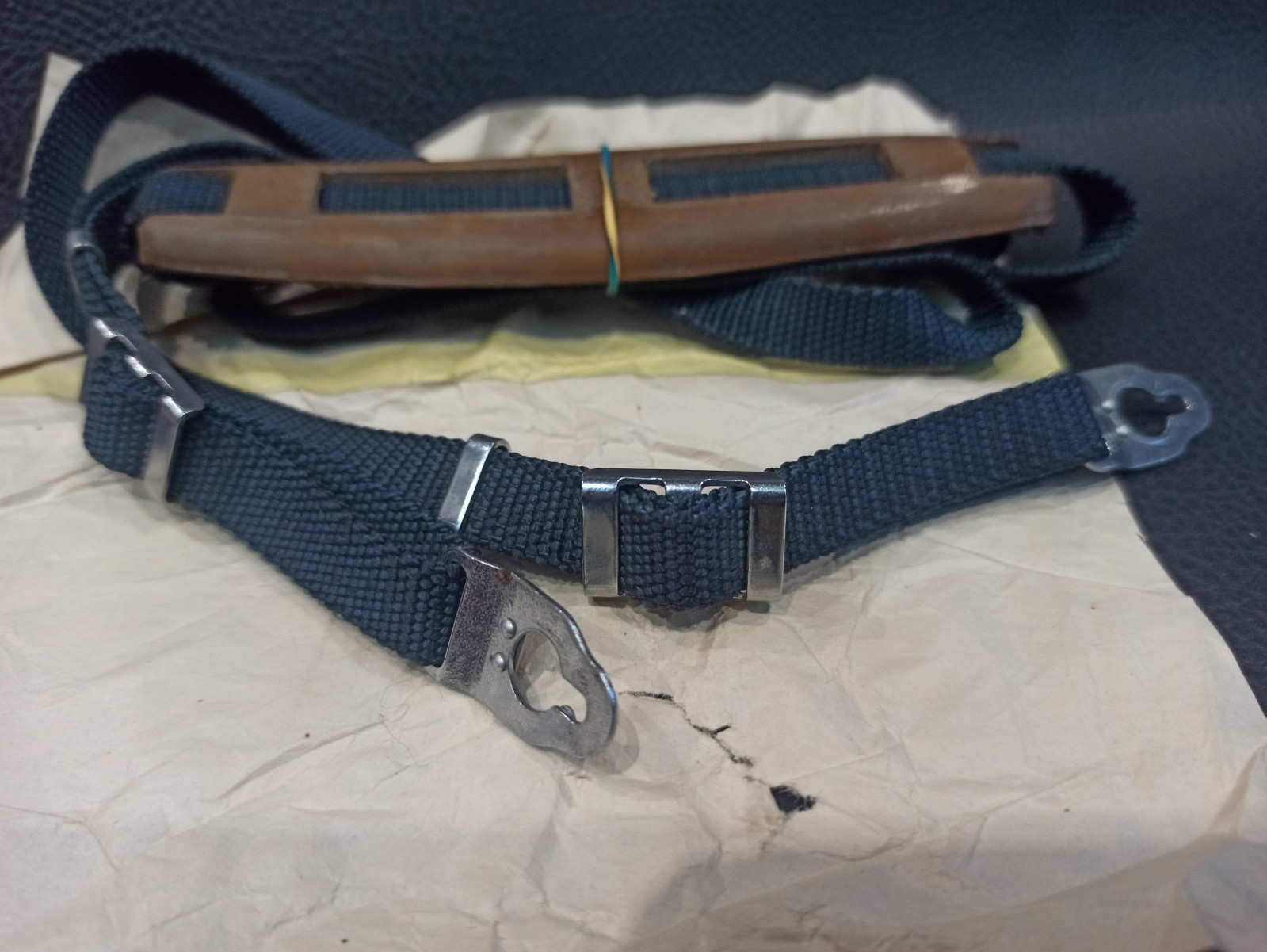 Original neck strap with fasteners for Salut Kiev 88 shoulder medium format