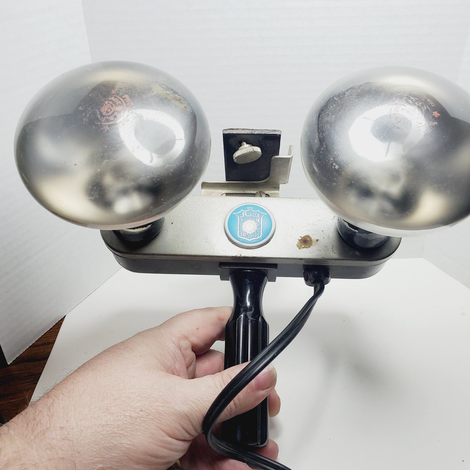 Working Remsel 2 Socket Photo Light Bar With Handle Case 300 Watt Bulbs Included