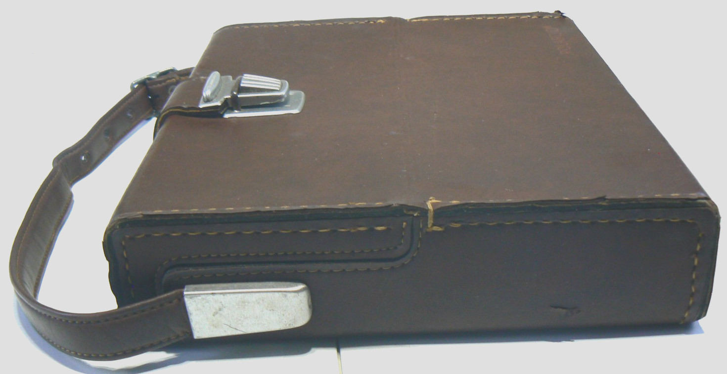 Polaroid Leather Compartment Case for Folding SX-70 Tan Camera & Accessories R