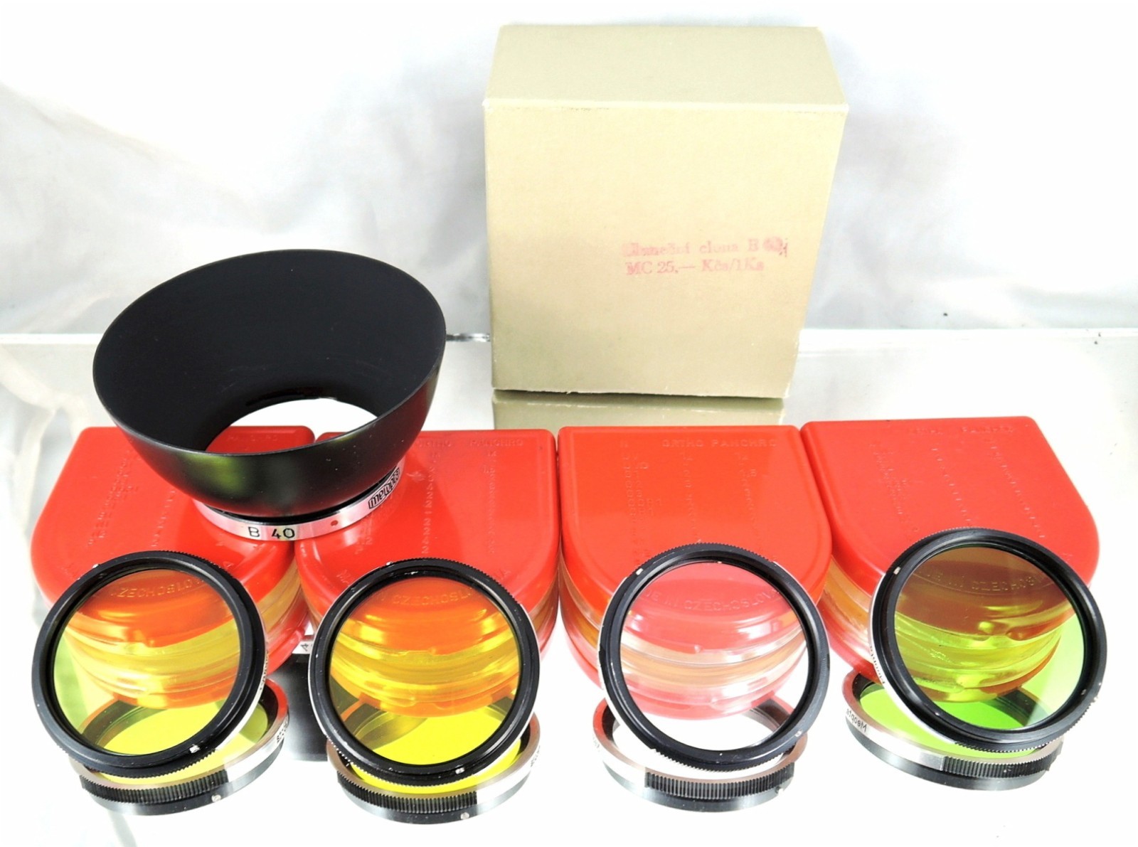 Flexaret Shade hood + Set of four color filters B36 MEOPTA Genuine Accessories