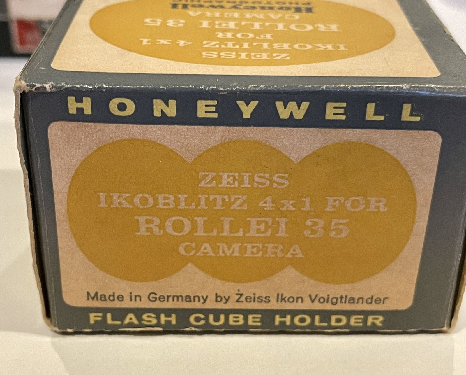 Rollei 35 HONEYWELL Flash Cube Holder Zeiss Ikoblitz 4×1 Cat. No. 226