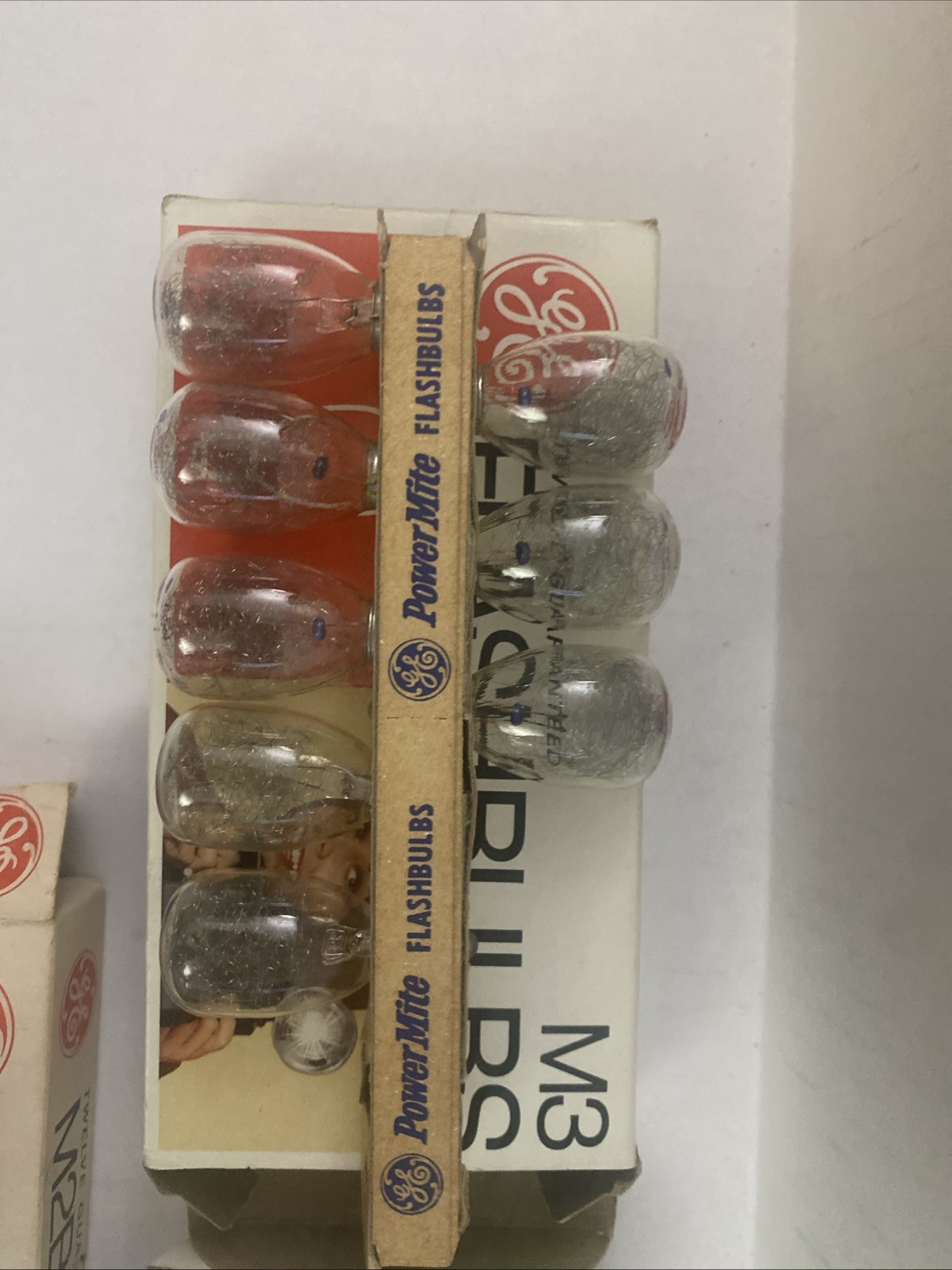 Vintage GE M2B Camera Flashbulbs (4) Bulbs Blue, M3 Flash Bulbs (18) Clear