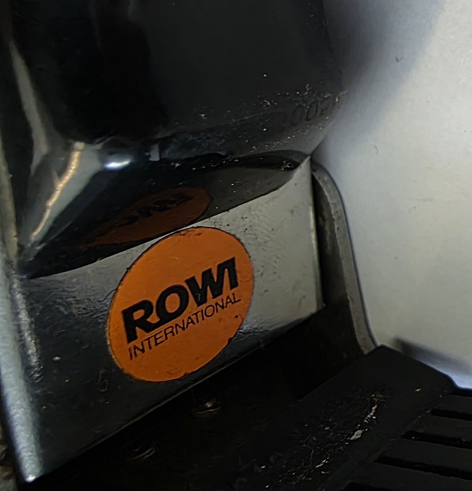 Rowi Foldable Camera Handle With Blitzschiene + Wrist Strap #K- 514-08