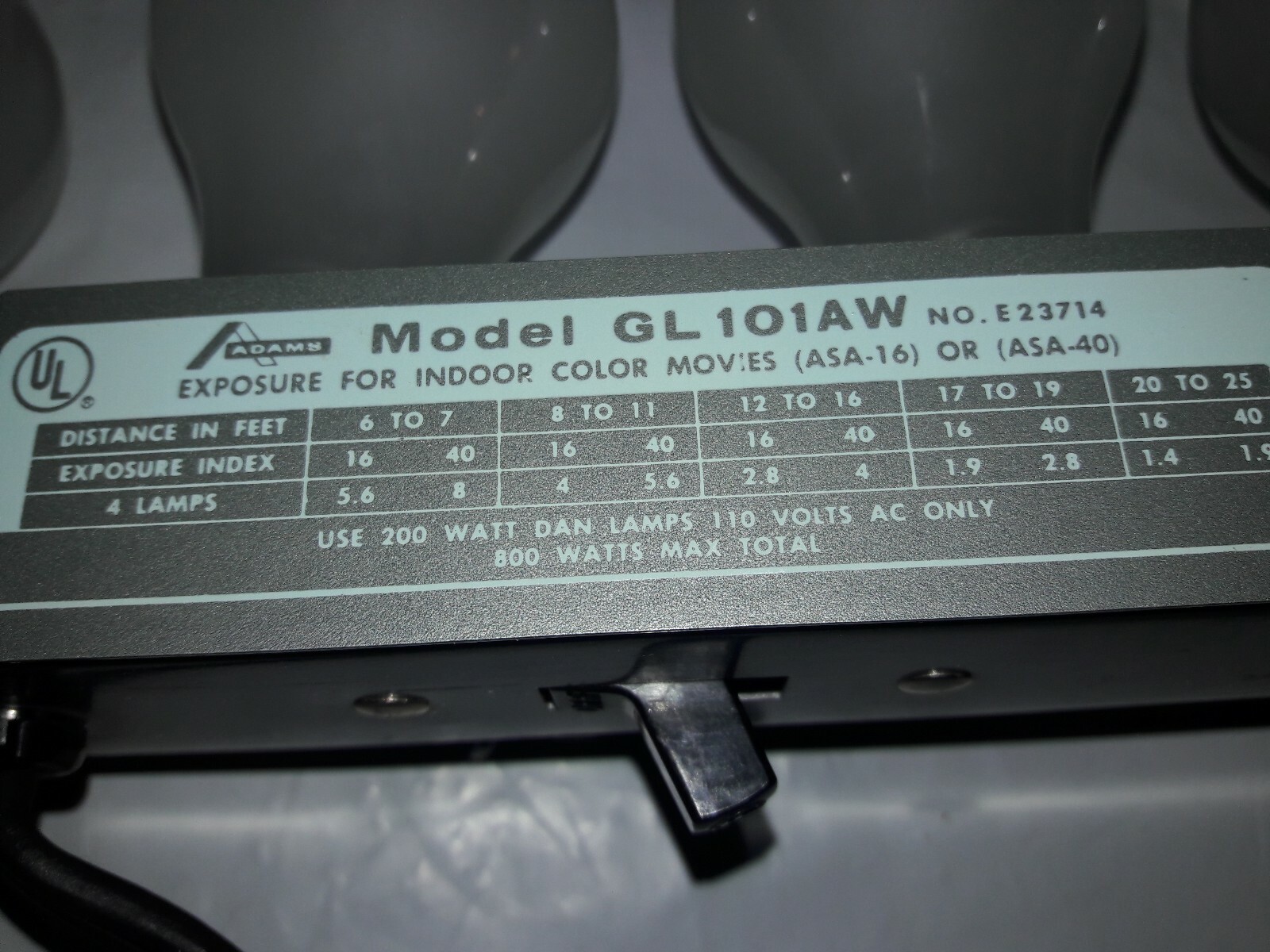 Vintage Adams GL101AW Exposure Light Bar for Indoor Color Movies up to 800 watts