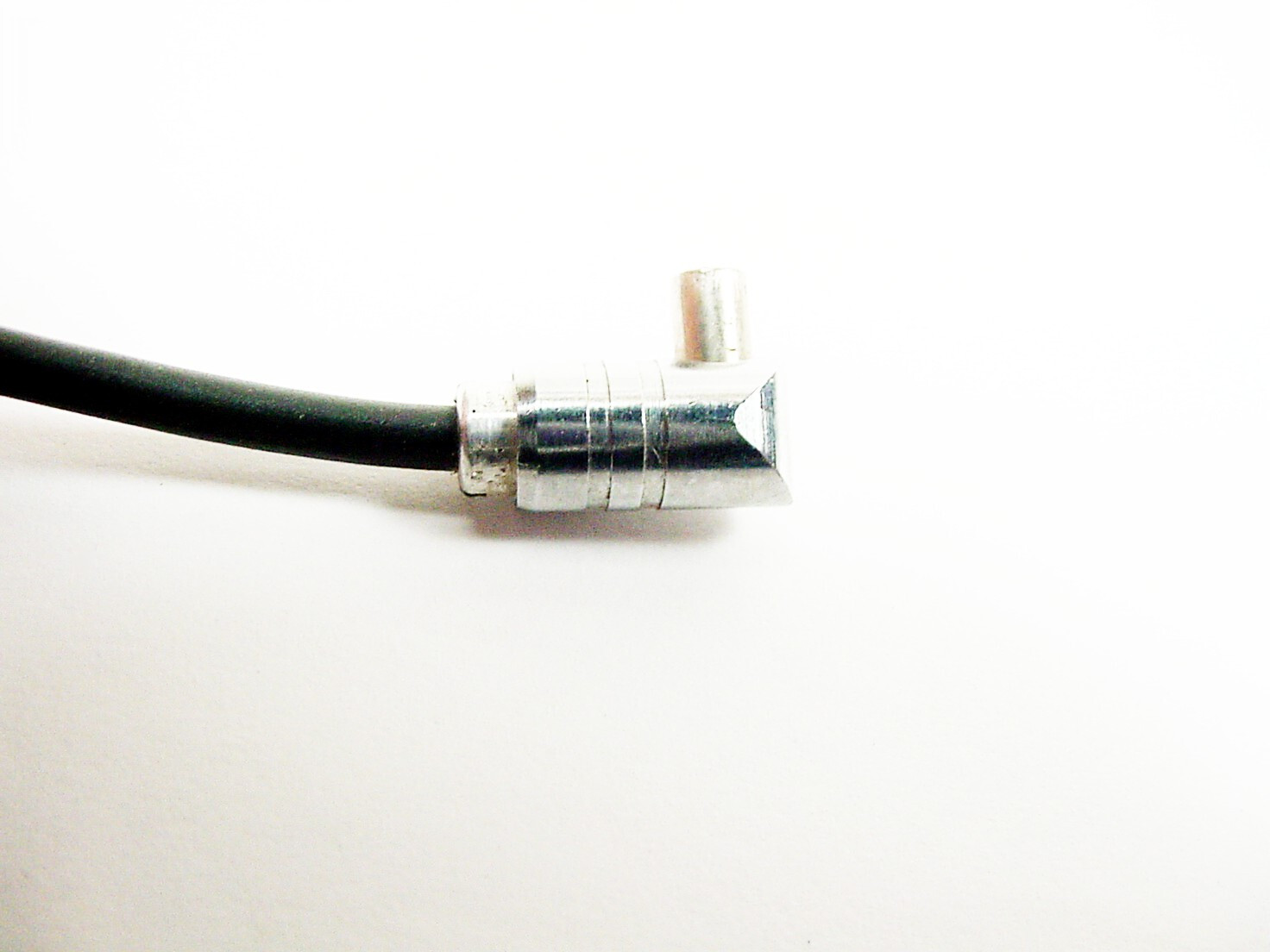 Zeiss Ikon Contax IIa / IIIa Color dial camera 4′ flash cord | Part | $29 |