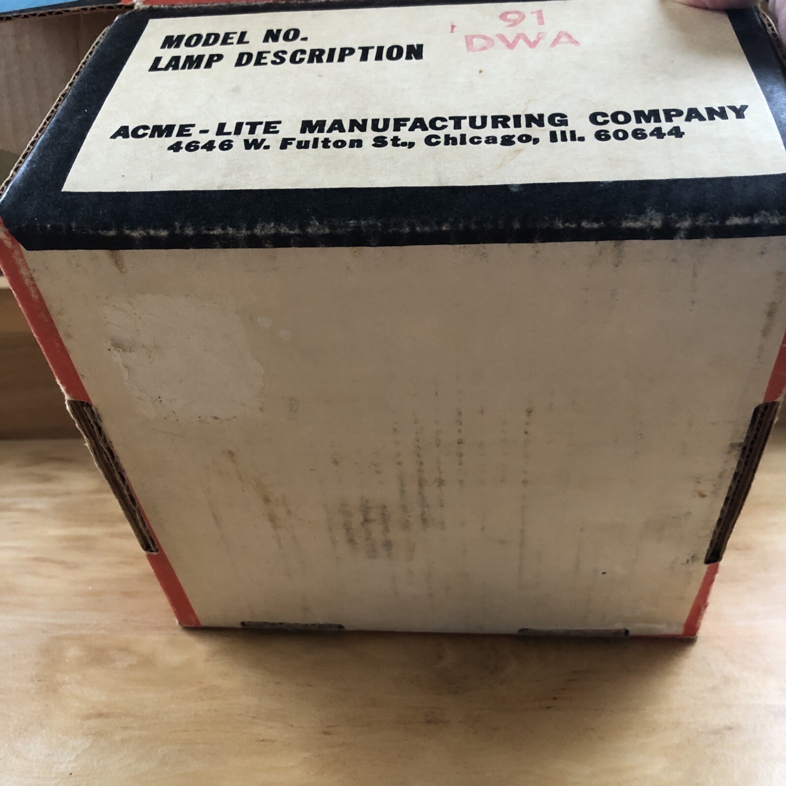 Acme-Lite Cameralite with Universal Mount for Super 8 Cameras with Original Box