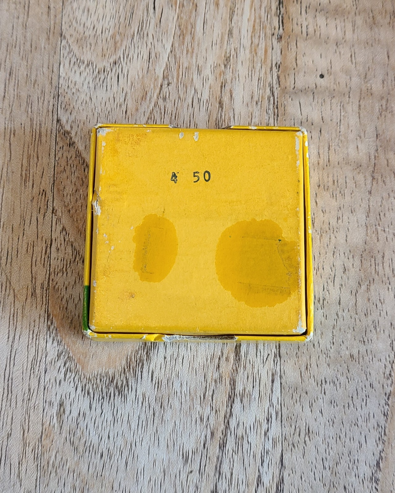 Vintage Mil-O Yellow 2 Camera Metal Bound Filter For B/W Film W/Instructions Box