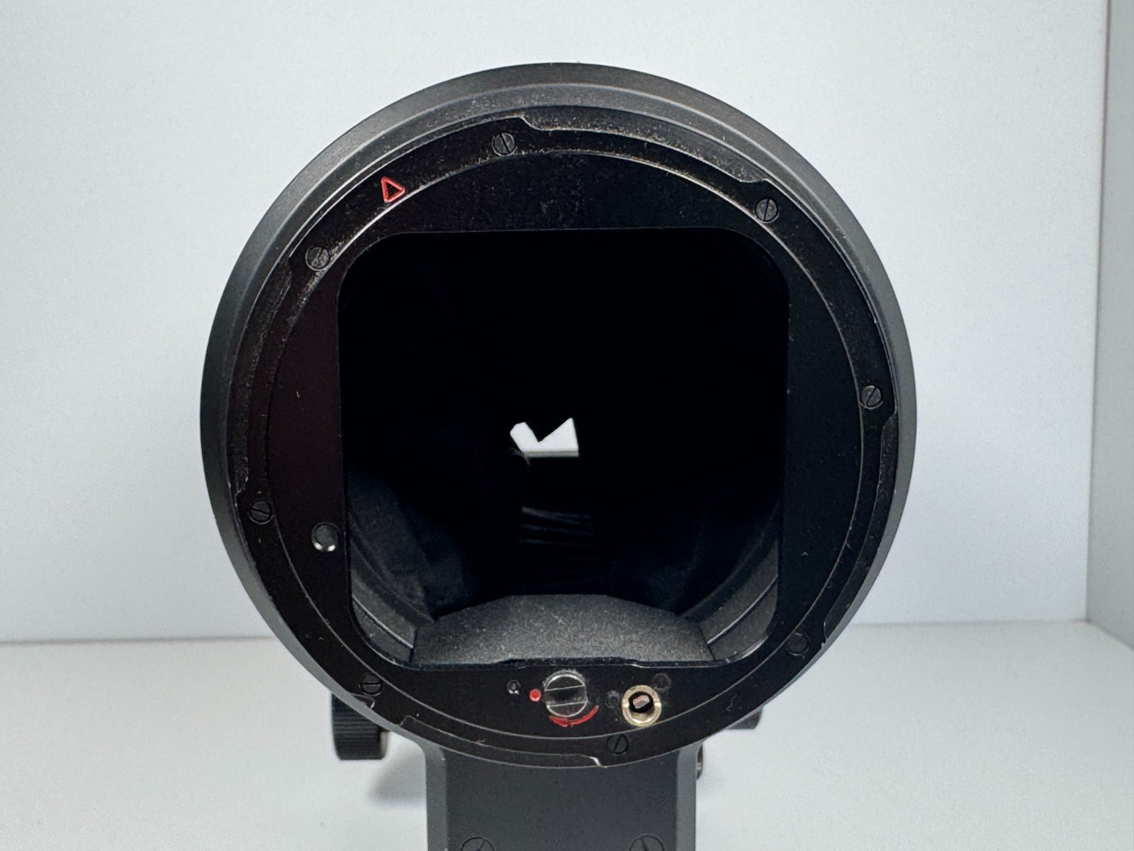 Hasselblad 135mm Macro Extension Bellows for 135mm F/5.6 Lenses w/Slider #B27