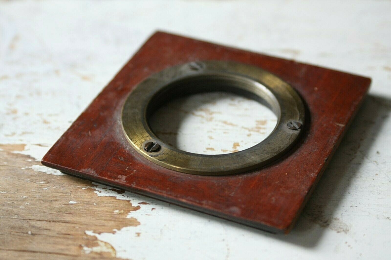 3X3 Wooden Lens Board with 40mm Brass Opening
