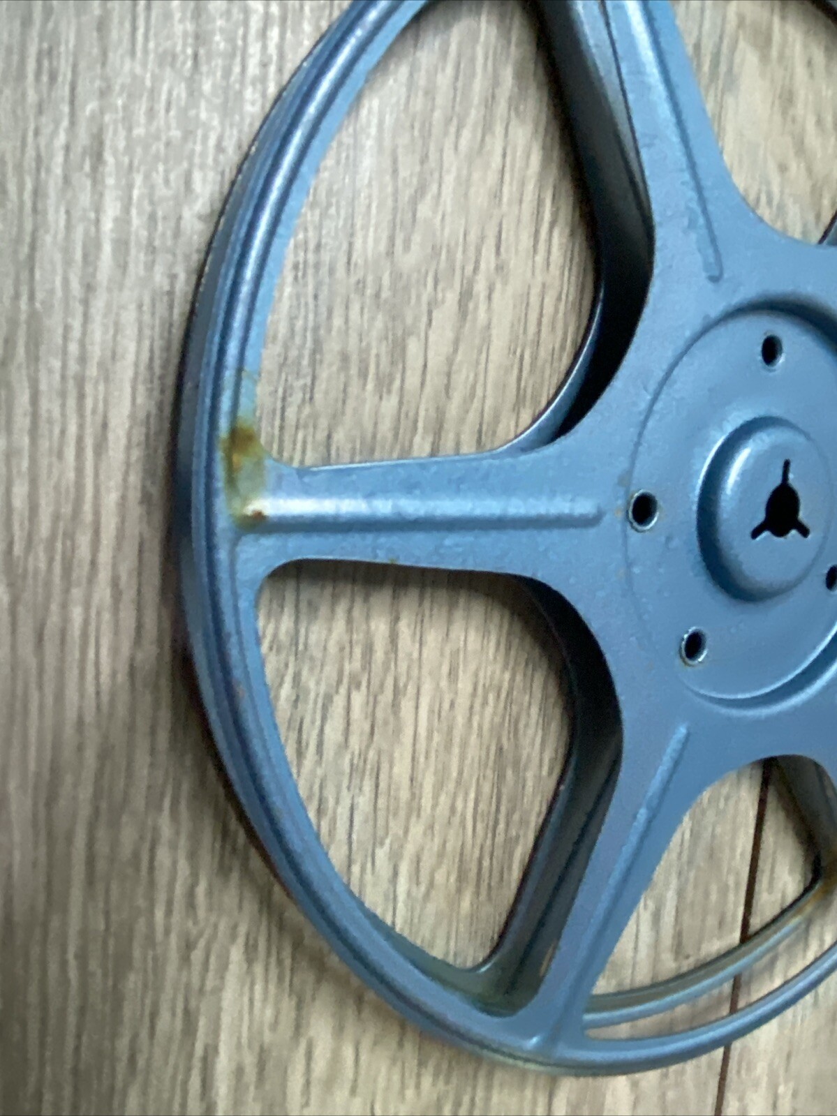 VTG Compco Corp Blue Film Reel With Can Metal Chicago 8mm 400 Feet AMC K-Mart