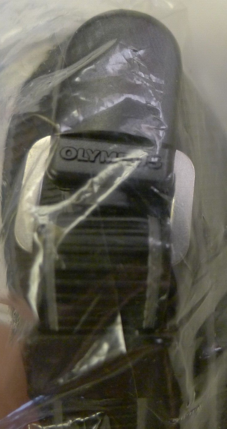 Olympus 3/8″ Camera Neck Strap Rubber w/Metal Buckles – Vintage – NOS 9AB