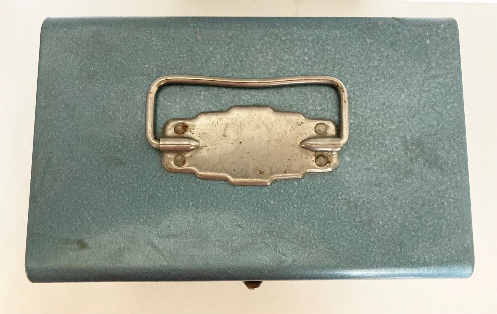 Vintage 8mm Film Movie Reel Metal Carry Case With Handle Storage Carrier 12 Slot