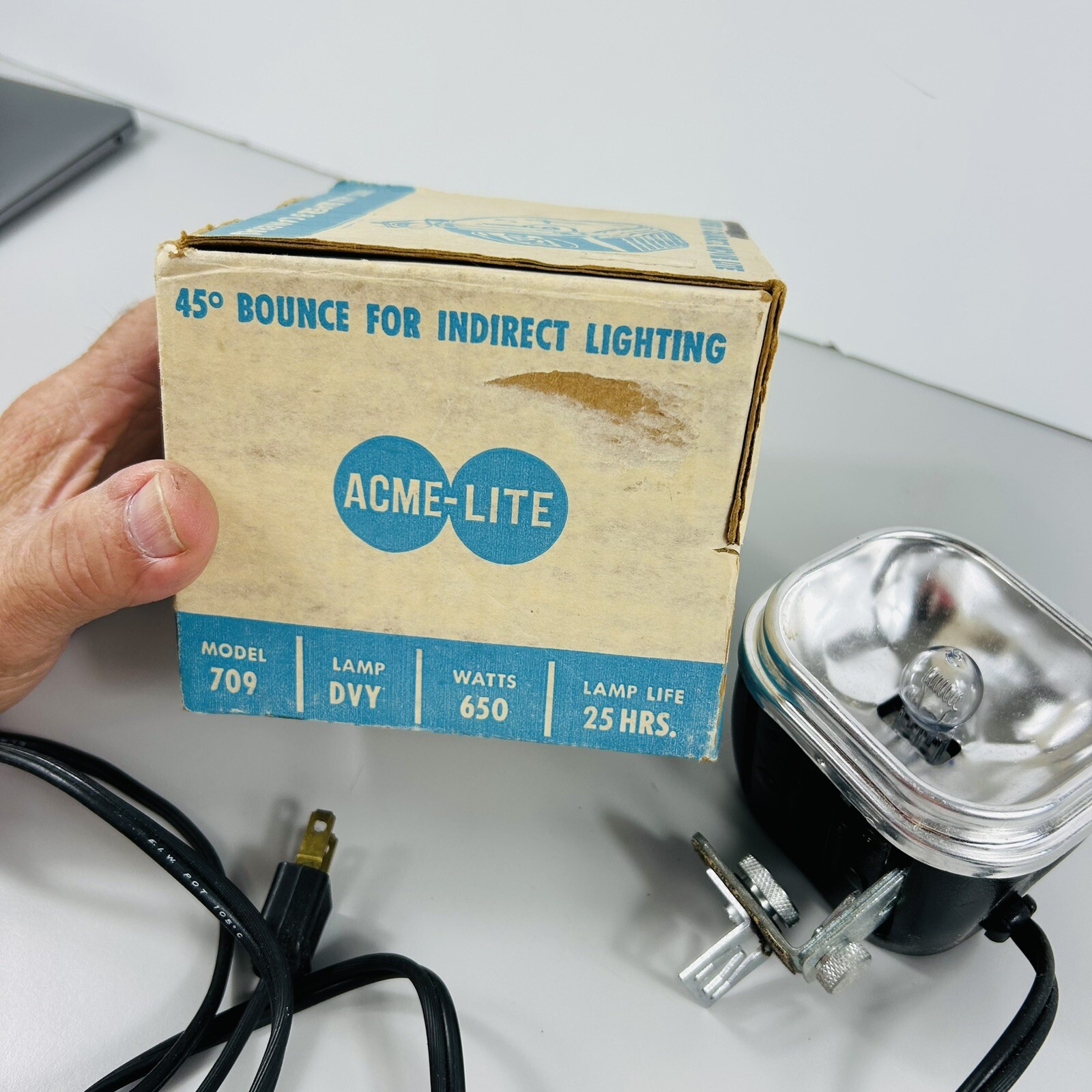 VTG Super 8 Quartz Movie Lite ACME Camera DVY Lamp 709 Cameralite WORKS In Box