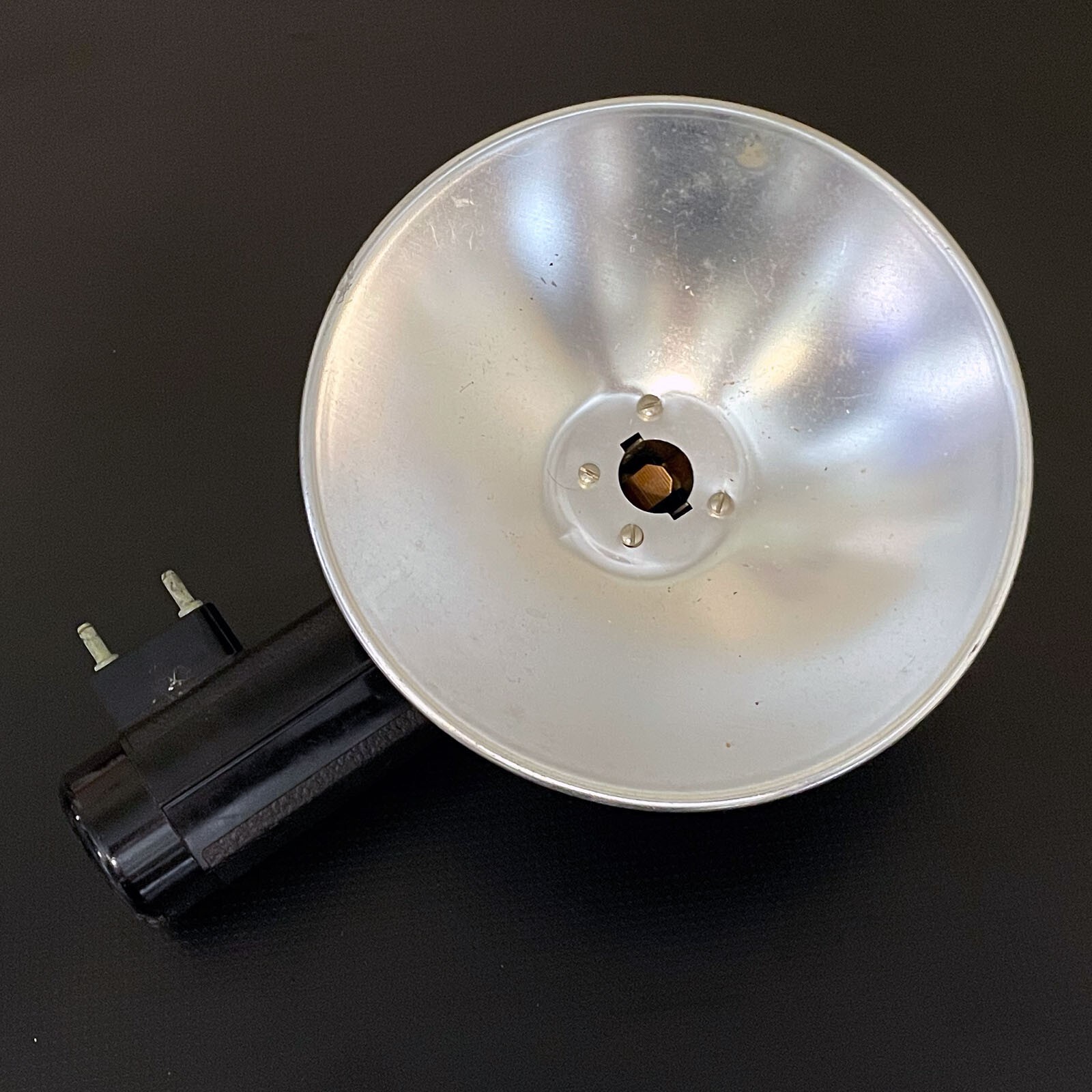 Vintage Argus External Bulb Flash Unit Clean Battery Compartment GC