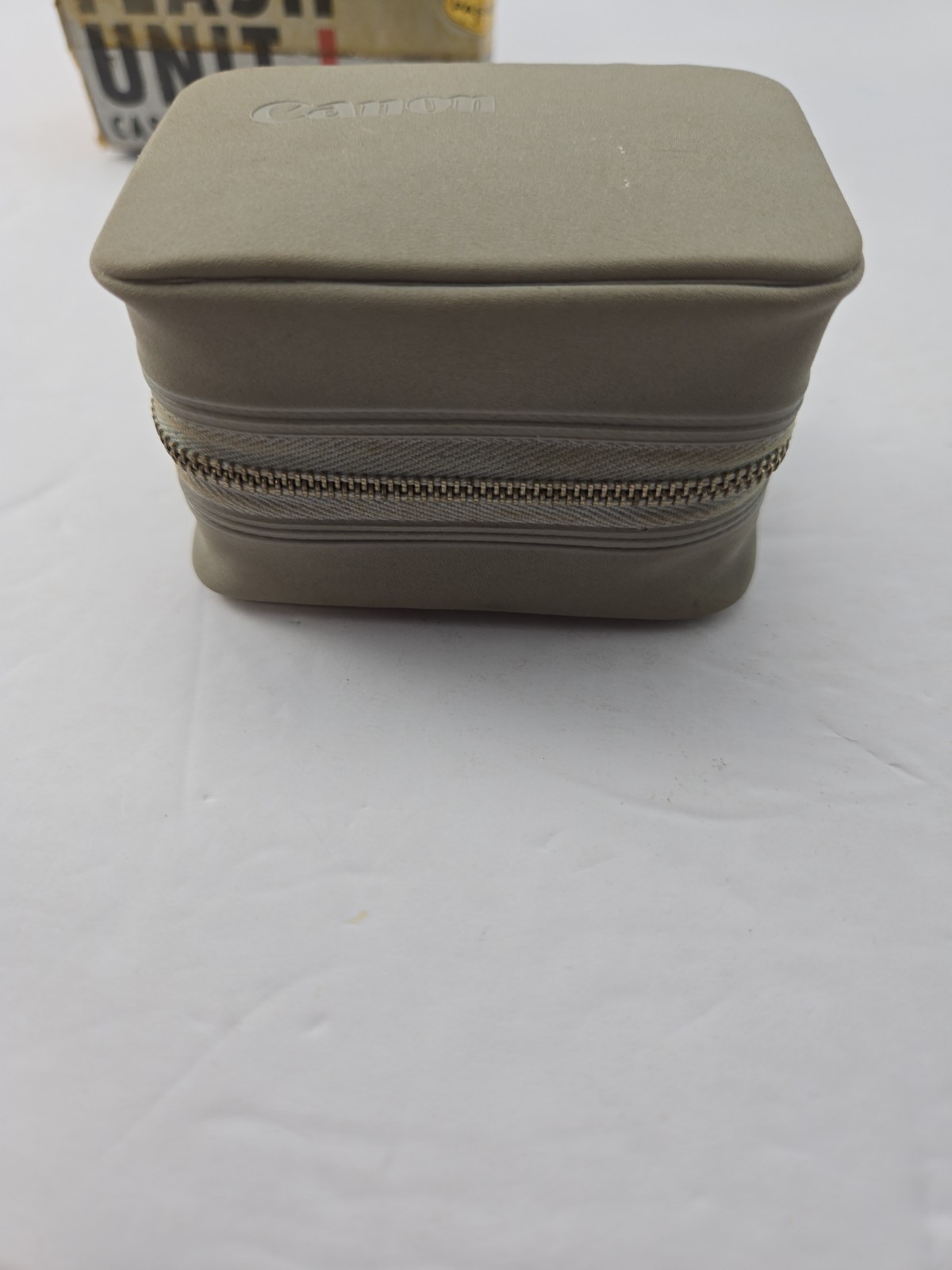 Vintage Canon Flash Unit Model J-3 Film Camera Bulb Flash Box Case Japan
