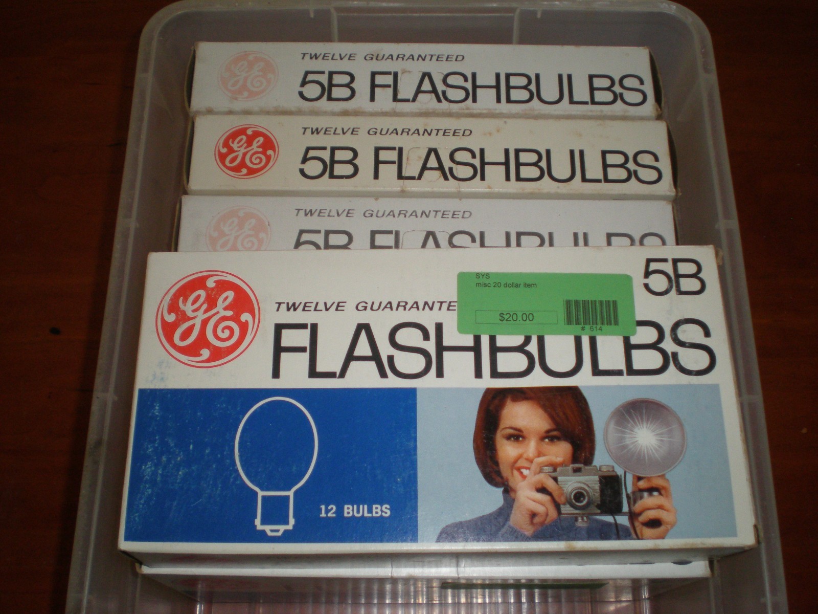 Vintage General Electric GE 5B Blue Camera Flash Bulbs 7 Box of 12 Bulbs = 84