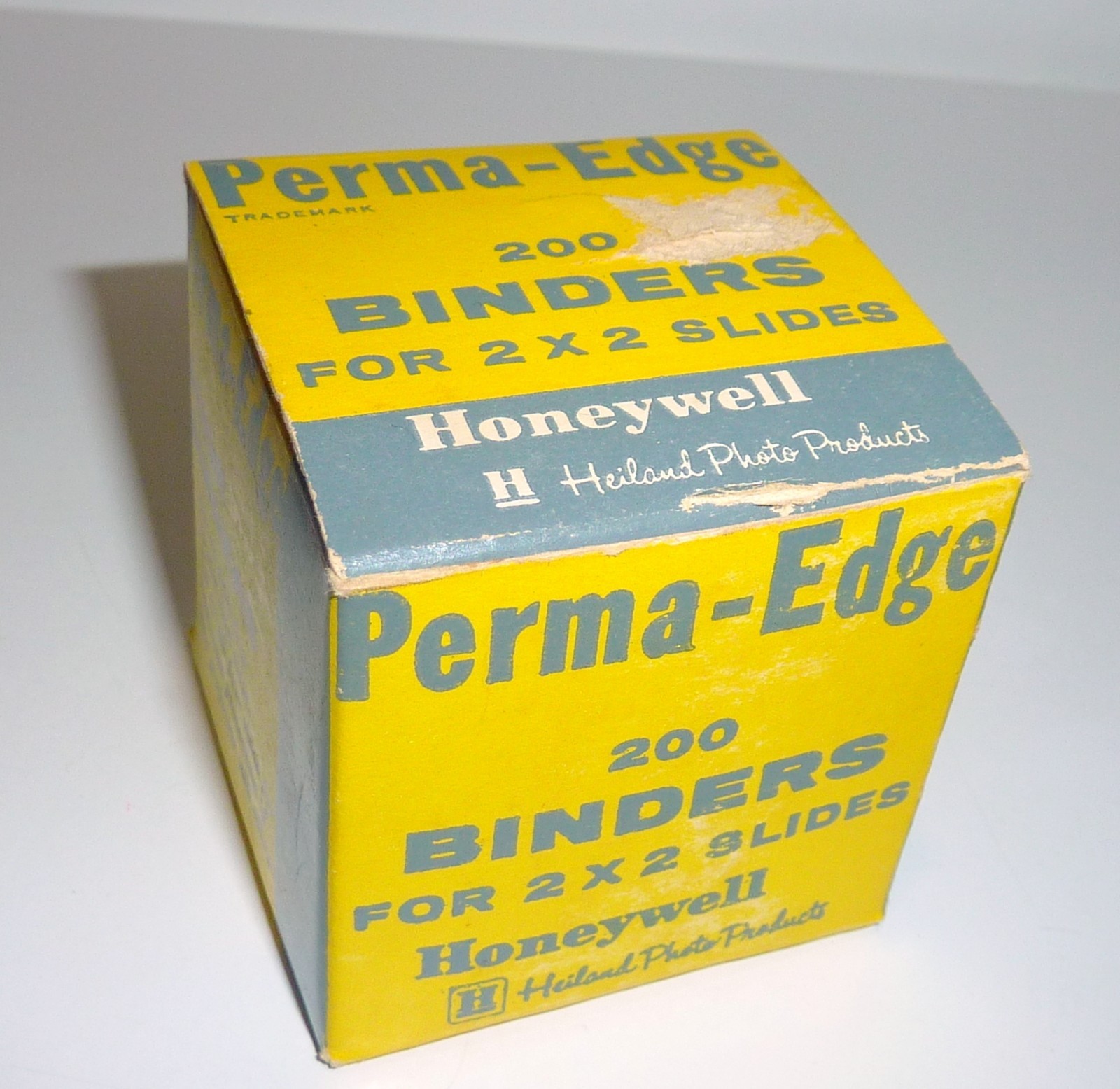 VTG HONEYWELL PERMA-EDGE BINDER SLIDES (200) FOR 2X2 UNUSED IN BOX