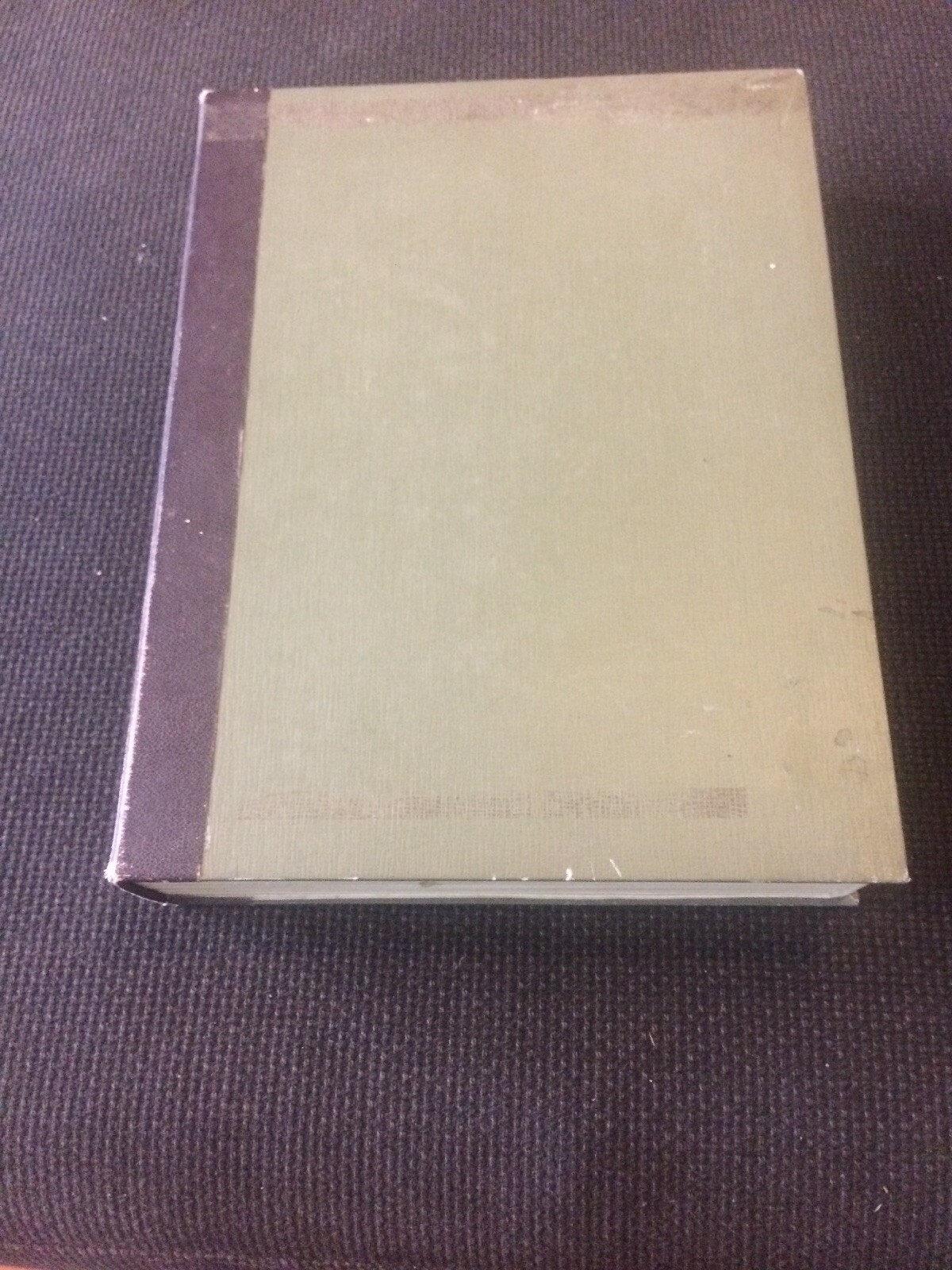 Minette Product Slide projector Book holder storage. 150 Slides Viewing Screen