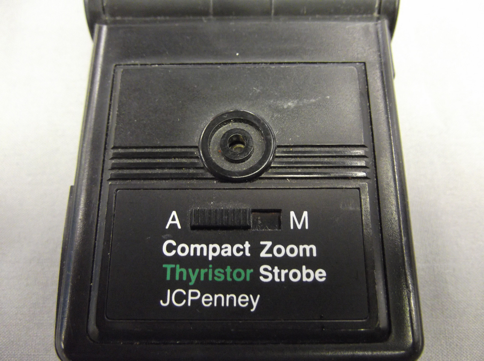 Vintage JC Penney 35mm Camera Zoom Auto Strobe Thyristor Flash