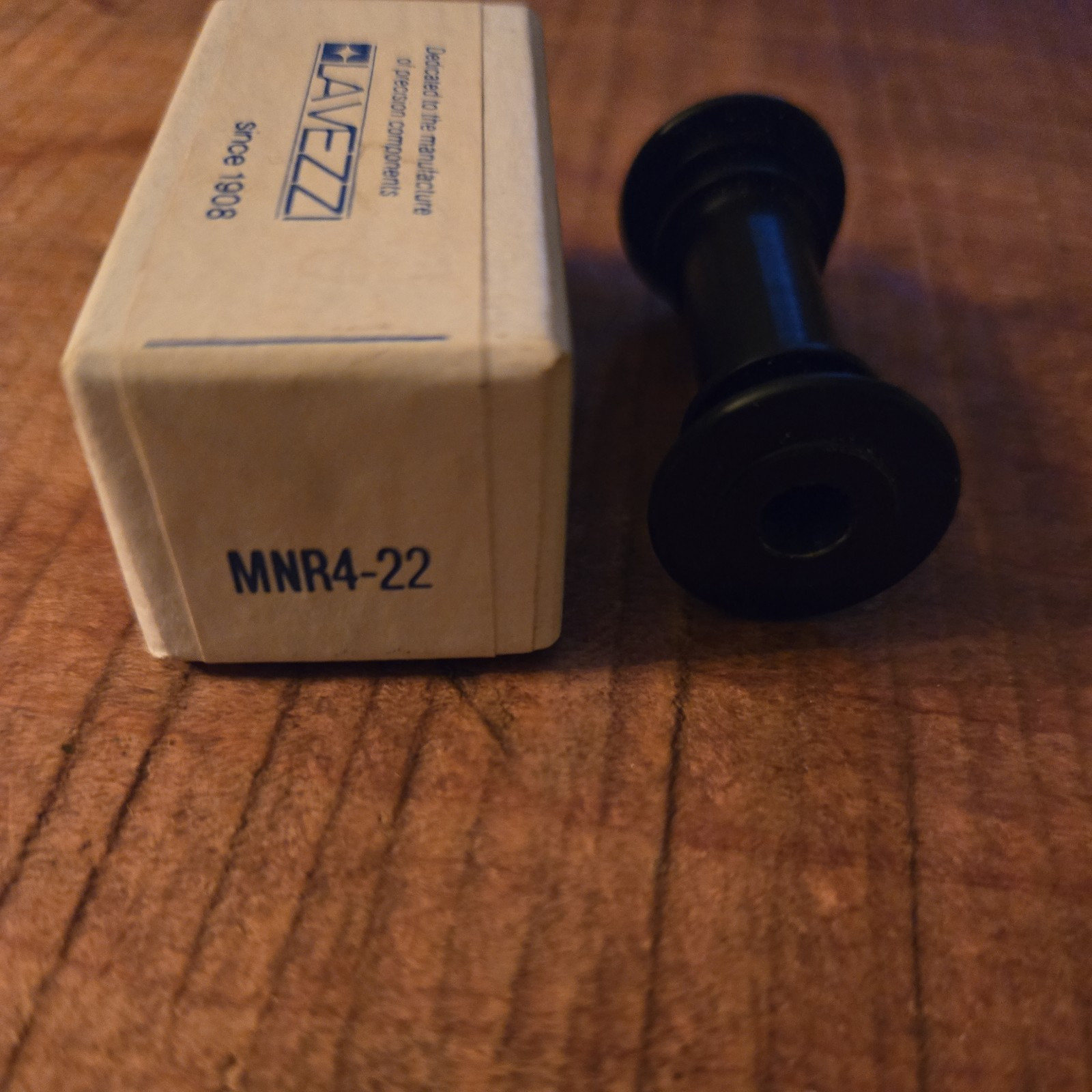 Century JJ by LaVezzi Projector roller new MNR4-22