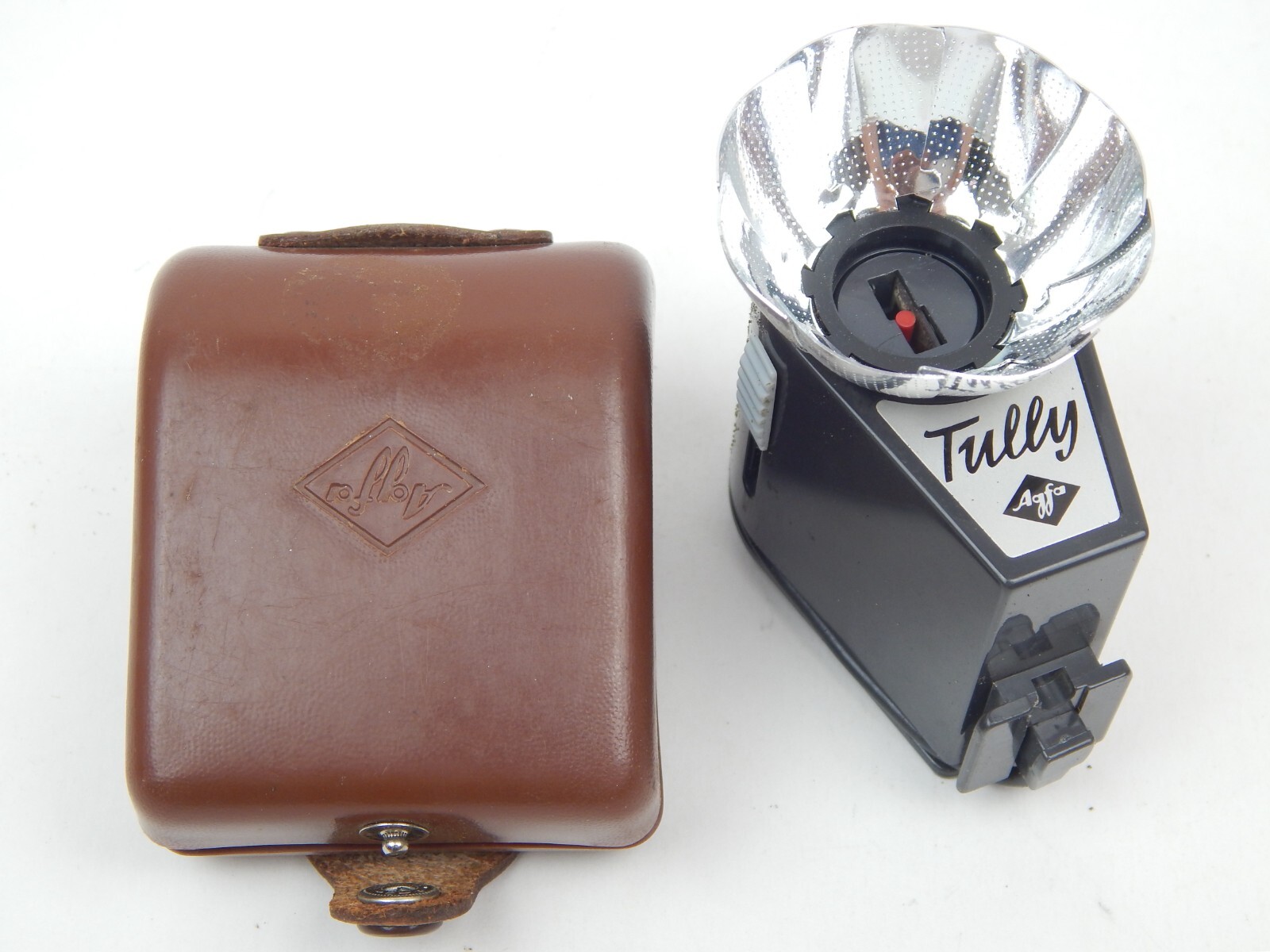 5D AGFA Tully Camera Miniature Flash Unit w/ Case Germany Vintage