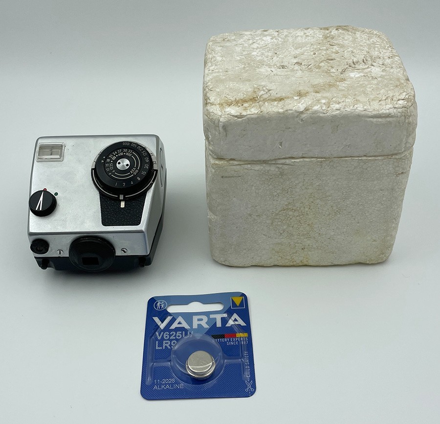 TTL Prism Viewfinder for GDR Pentacon Six camera in original box #22975