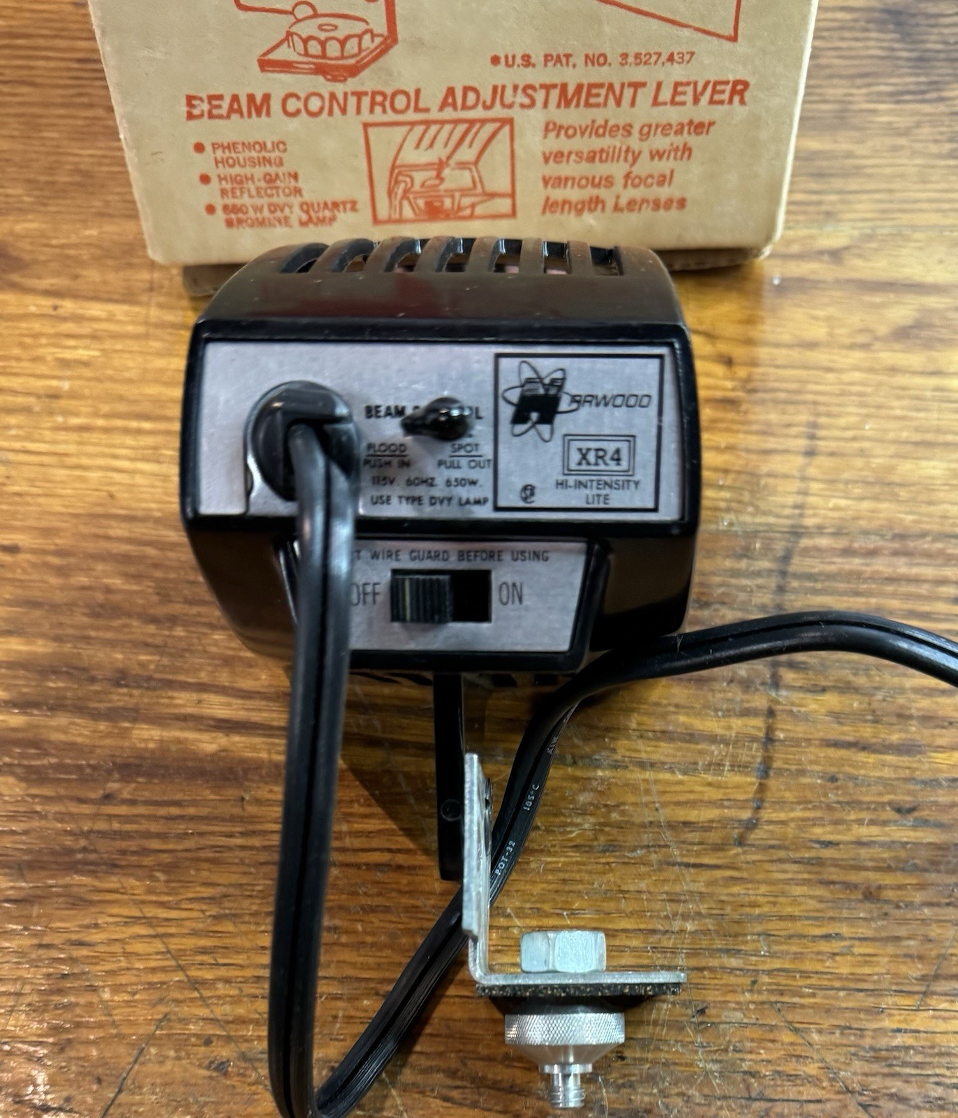 Vintage Harwood XR4 Hi-Intensity Photography Beam Control Light 650w WORKS