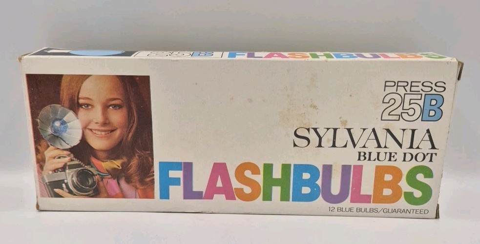 Sylvania Blue Dot Press 25B Vintage Camera Photo Flashbulbs Box of 12 NOS